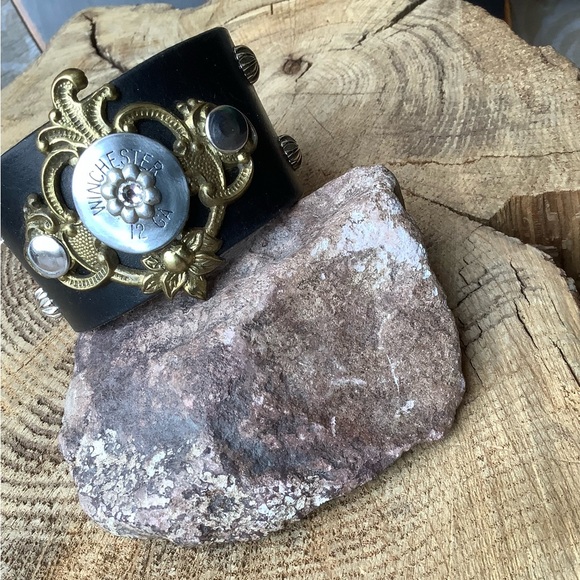 Leather cuff, up to 6 1/2” wrist - Picture 3 of 8